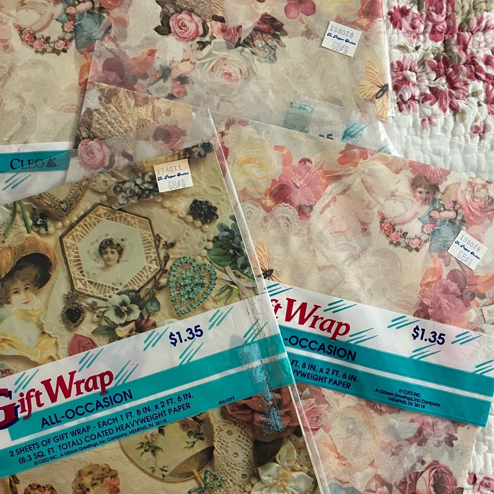 Vintage Cleo Flat Gift Wrap Set of 3 Originally Purchased from The Paper Outlet - Picture 3 of 4